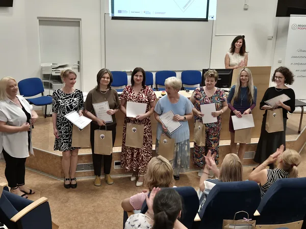 Slávnostné odovzdávanie osvedčenia o absolvovaní mentoringu v šk. roku 2025/2026